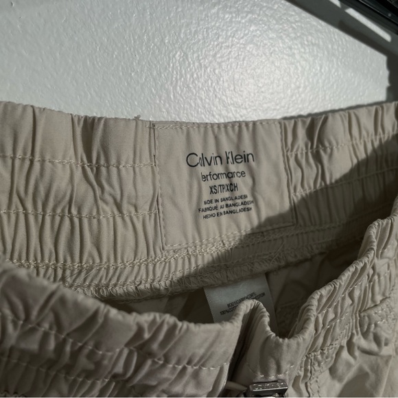 performance joggers - Picture 4 of 6